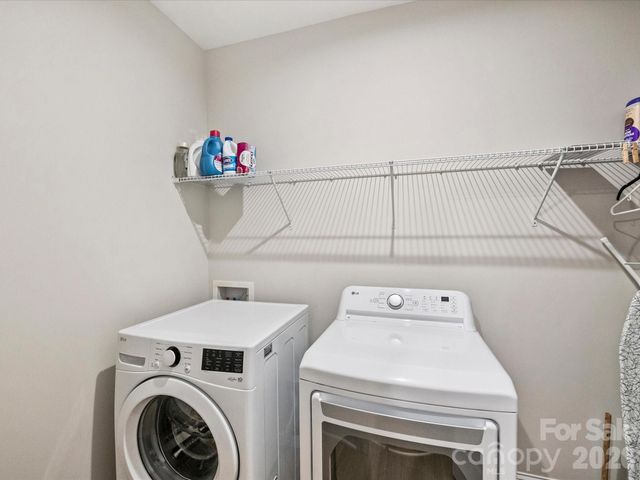 10404 Superb Lane, Charlotte, NC 28215