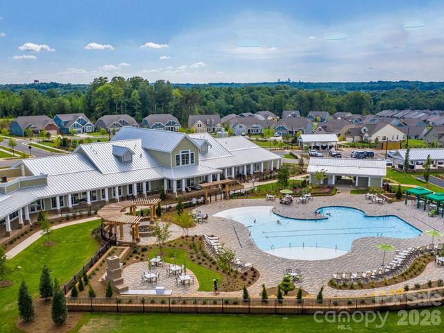 10404 Superb Lane, Charlotte, NC 28215