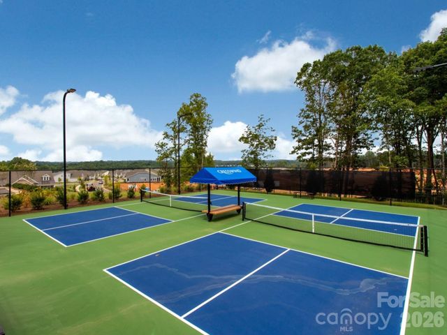 10404 Superb Lane, Charlotte, NC 28215