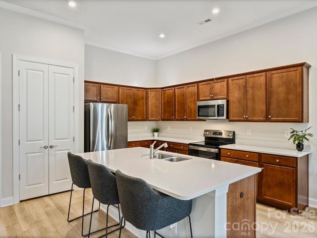 10404 Superb Lane, Charlotte, NC 28215