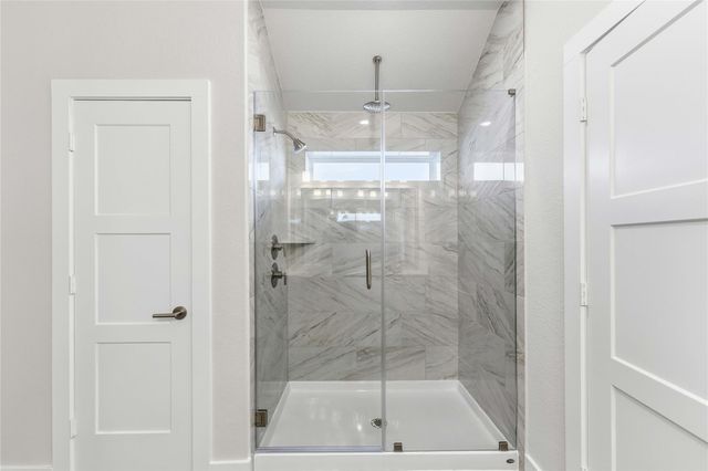 207 Orchard Laurel Drive, Alvin, TX 77511