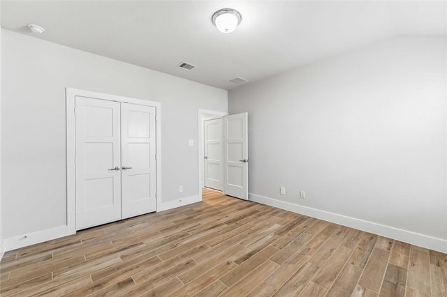 207 Orchard Laurel Drive, Alvin, TX 77511