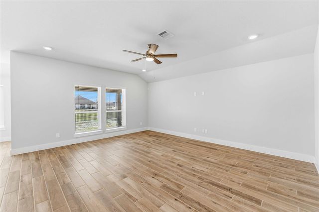 207 Orchard Laurel Drive, Alvin, TX 77511