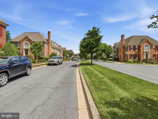2622 ISLAND GROVE BLVD, Frederick, MD 21701