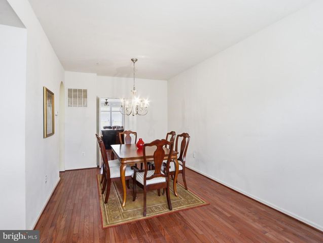 2622 ISLAND GROVE BLVD, Frederick, MD 21701