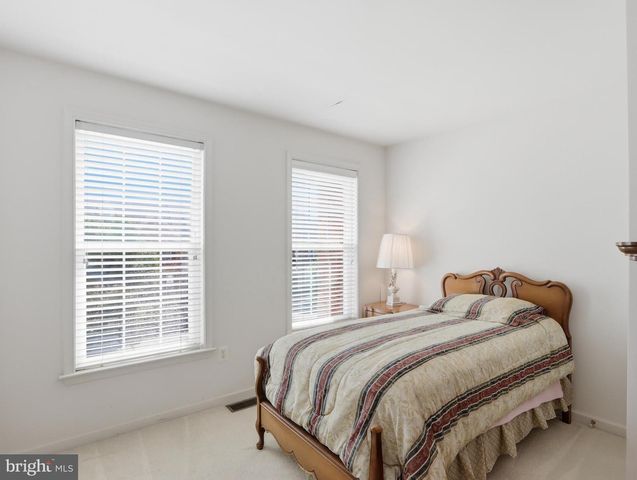 2622 ISLAND GROVE BLVD, Frederick, MD 21701