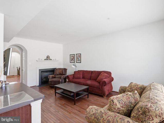 2622 ISLAND GROVE BLVD, Frederick, MD 21701