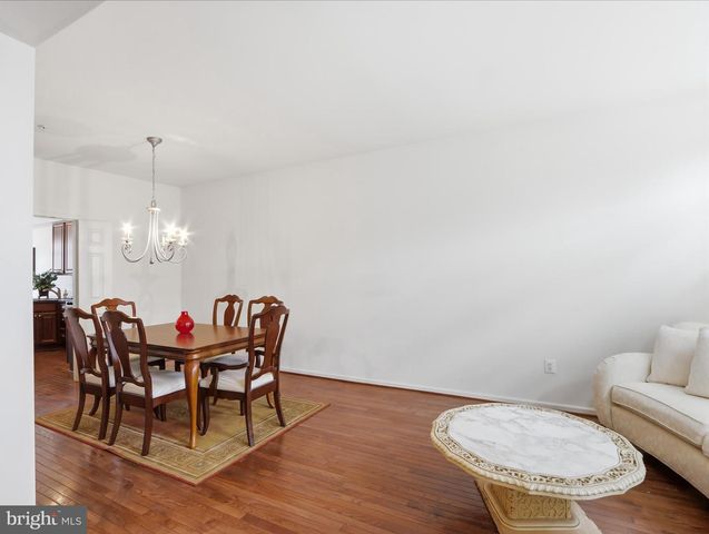 2622 ISLAND GROVE BLVD, Frederick, MD 21701