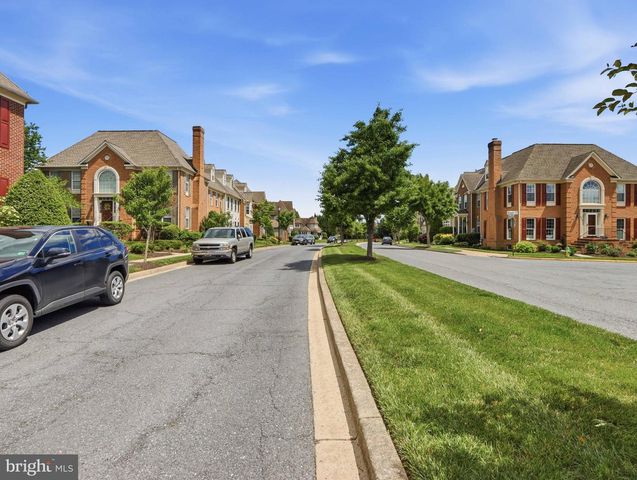 2622 ISLAND GROVE BLVD, Frederick, MD 21701
