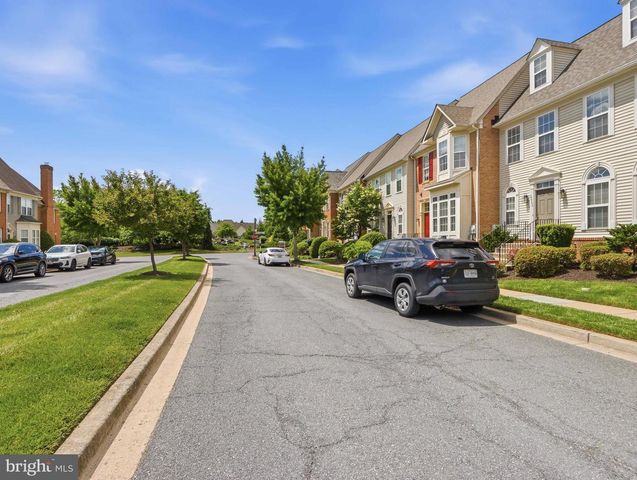 2622 ISLAND GROVE BLVD, Frederick, MD 21701