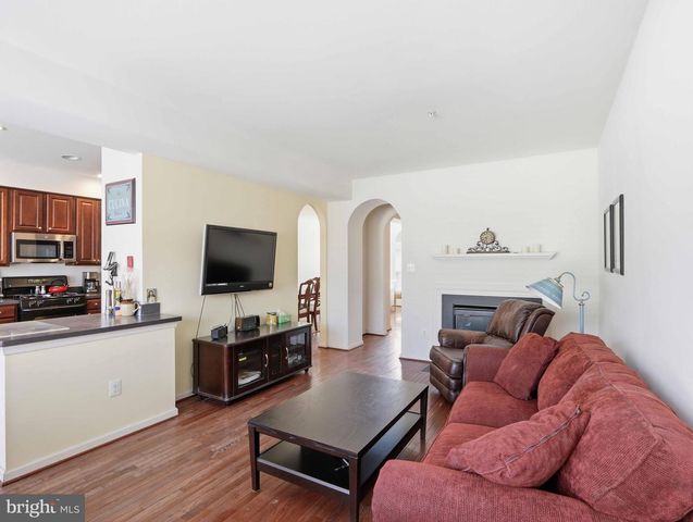 2622 ISLAND GROVE BLVD, Frederick, MD 21701