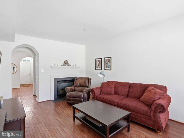 2622 ISLAND GROVE BLVD, Frederick, MD 21701