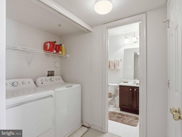 2622 ISLAND GROVE BLVD, Frederick, MD 21701