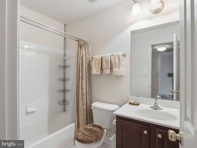 2622 ISLAND GROVE BLVD, Frederick, MD 21701