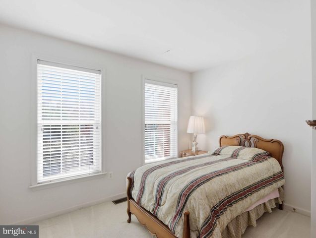 2622 ISLAND GROVE BLVD, Frederick, MD 21701