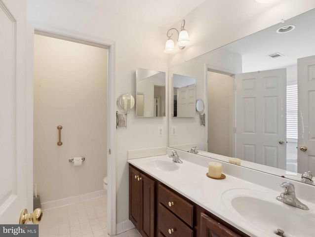2622 ISLAND GROVE BLVD, Frederick, MD 21701