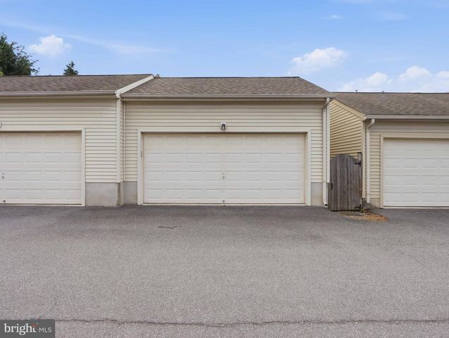 2622 ISLAND GROVE BLVD, Frederick, MD 21701