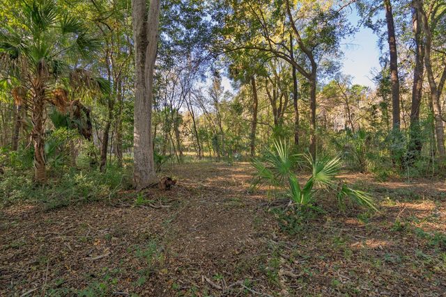 8356 Crooked Creek Lane, Edisto Island, SC 29438