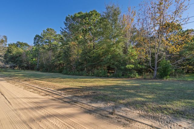 8356 Crooked Creek Lane, Edisto Island, SC 29438