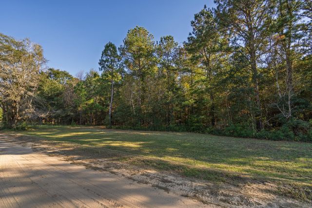 8356 Crooked Creek Lane, Edisto Island, SC 29438