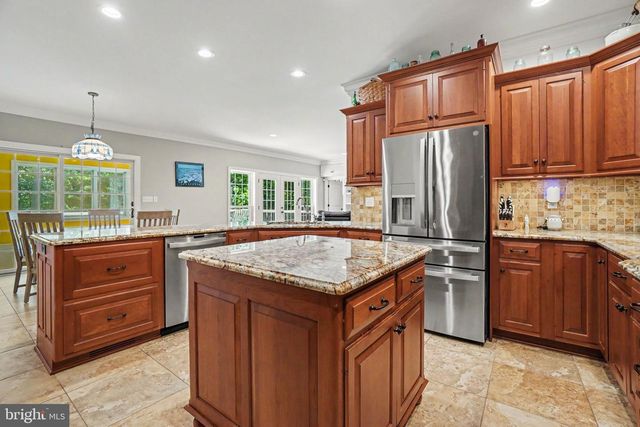 4805 MOUNTAIN RISE DR, Harrisburg, PA 17110