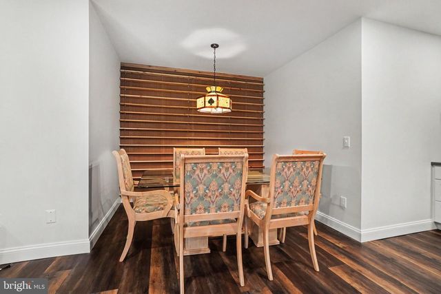 4805 MOUNTAIN RISE DR, Harrisburg, PA 17110