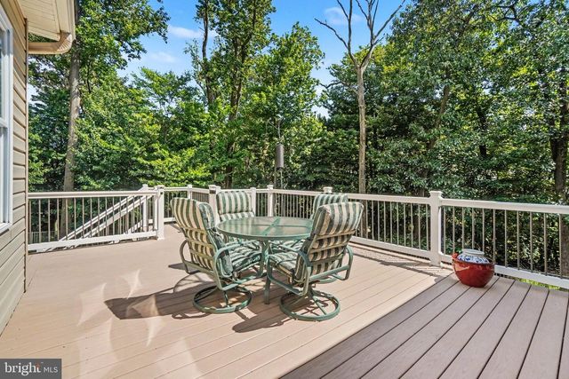 4805 MOUNTAIN RISE DR, Harrisburg, PA 17110