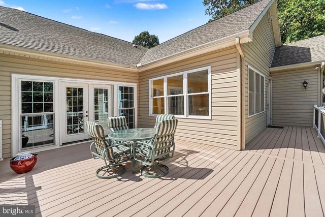 4805 MOUNTAIN RISE DR, Harrisburg, PA 17110