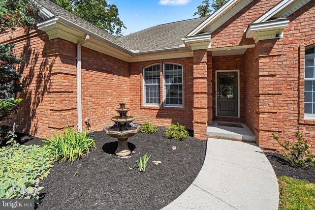 4805 MOUNTAIN RISE DR, Harrisburg, PA 17110