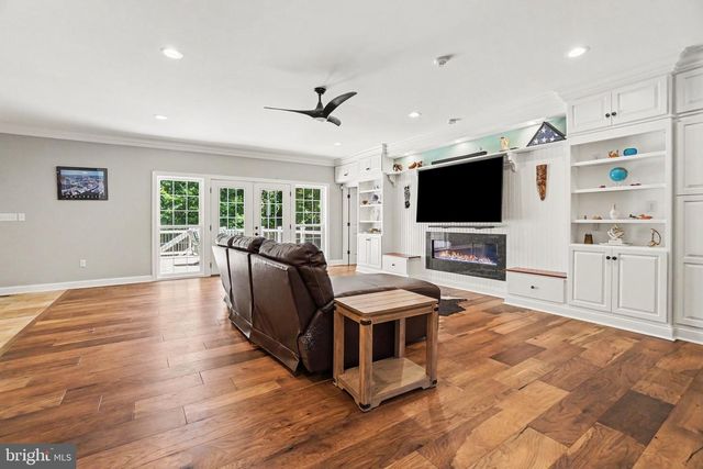 4805 MOUNTAIN RISE DR, Harrisburg, PA 17110