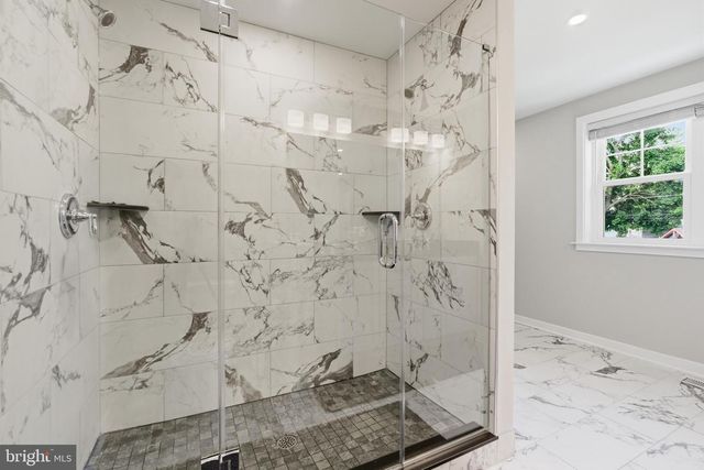 732 OAK WAY, Havertown, PA 19083