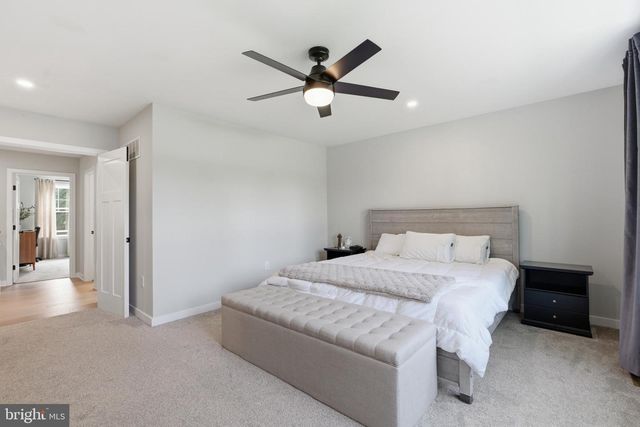 732 OAK WAY, Havertown, PA 19083