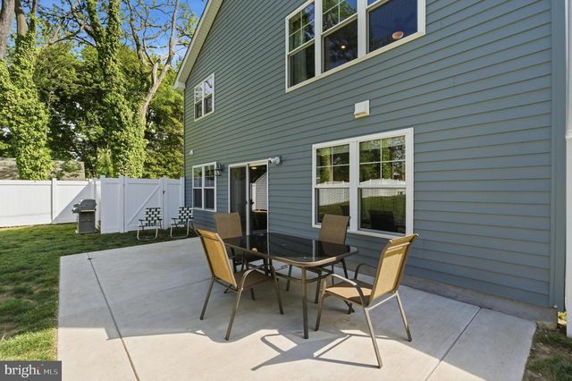 732 OAK WAY, Havertown, PA 19083