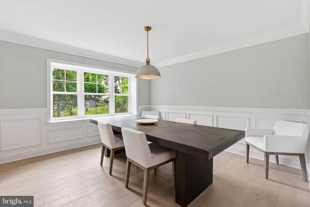 732 OAK WAY, Havertown, PA 19083