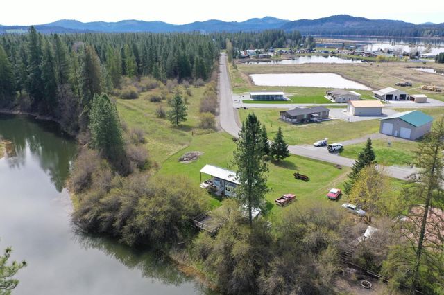 972 Lenora Dr, Usk, WA 99180