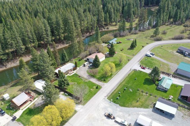 972 Lenora Dr, Usk, WA 99180