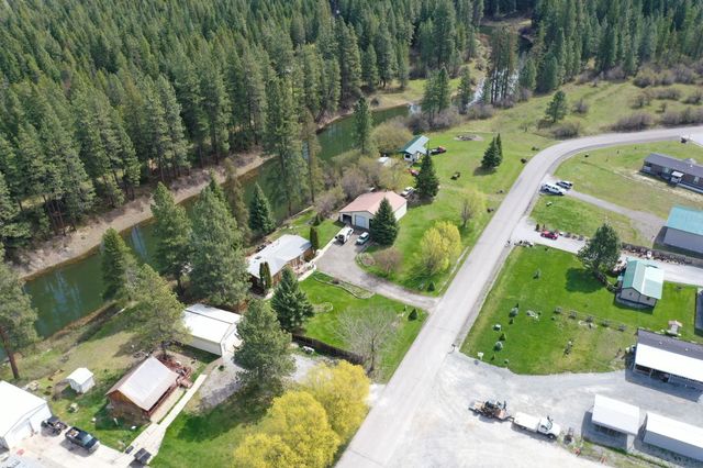 972 Lenora Dr, Usk, WA 99180