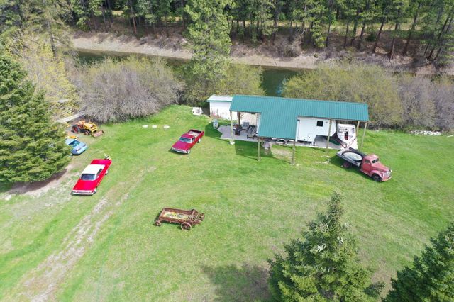 972 Lenora Dr, Usk, WA 99180