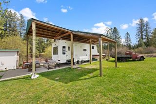 972 Lenora Dr, Usk, WA 99180