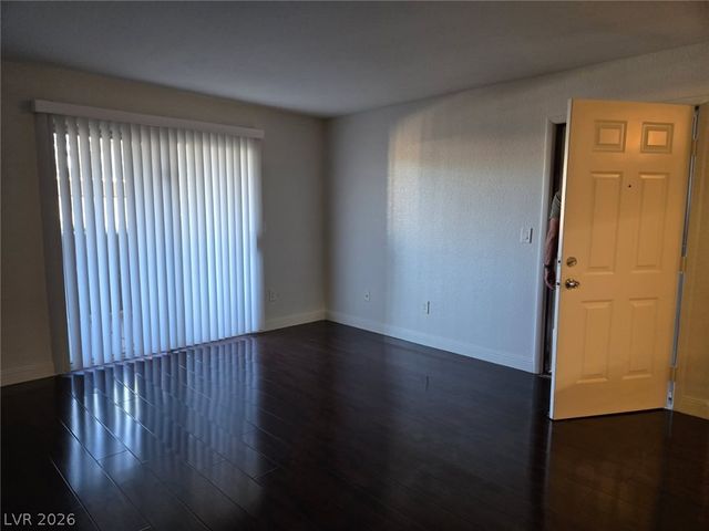 5055 West Hacienda Avenue 1192, Las Vegas, NV 89118