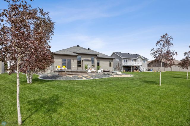 405 12th Street NE, Dilworth, MN 56529