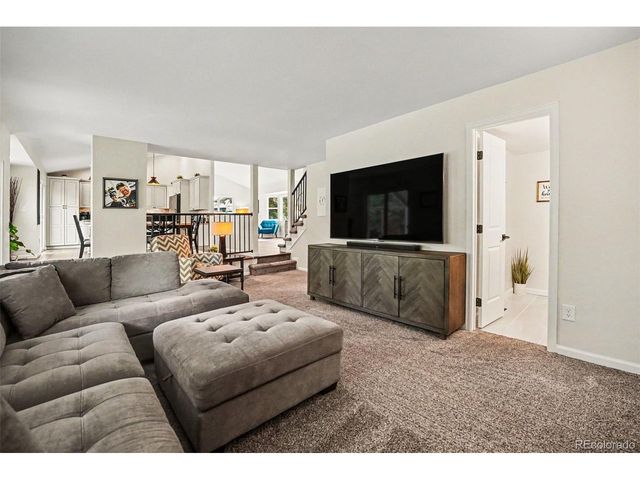 12163 W Capri Ave, Littleton, CO 80127
