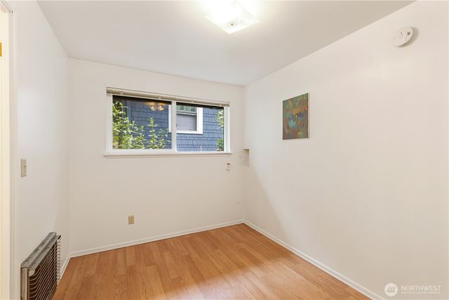 710 NE 43rd Street, Seattle, WA 98105