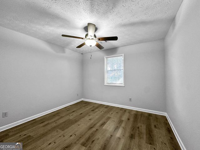 140 Landing Drive, Fayetteville, GA 30214