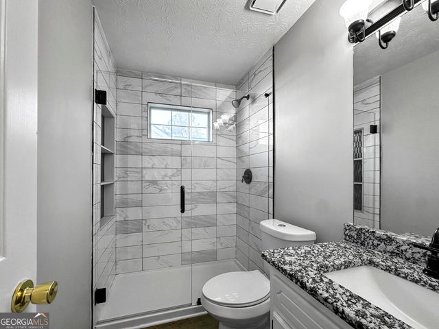 140 Landing Drive, Fayetteville, GA 30214
