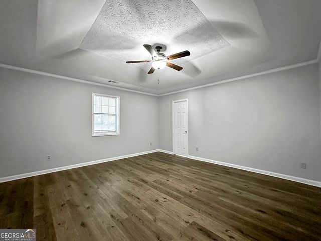 140 Landing Drive, Fayetteville, GA 30214