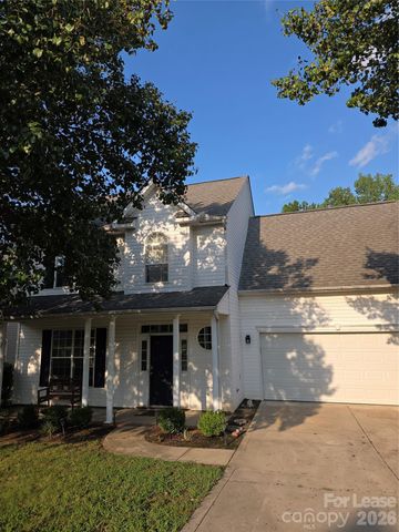 935 Woodington Lane, Charlotte, NC 28214