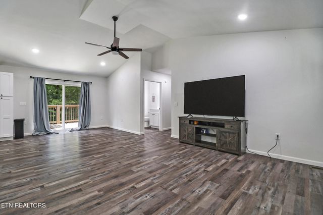 152 Goney Rd, Grimsley, TN 38565