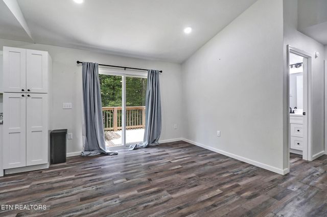 152 Goney Rd, Grimsley, TN 38565