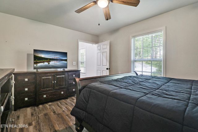 152 Goney Rd, Grimsley, TN 38565